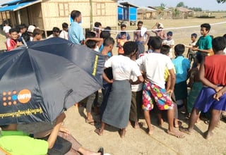 Young people enjoying Chin Lone while learning about HIV and STI prevention in Thet Kal Pyin camp, Sittwe.