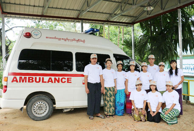 YIC members manage the ambulance service in Sarmalauk.