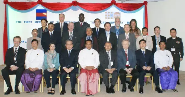 14 Census Experts from Asia, Africa, Europe, USA, Australia, the World Bank and the UN Met with Myanmar Government to Advise on the 2014 Population Census