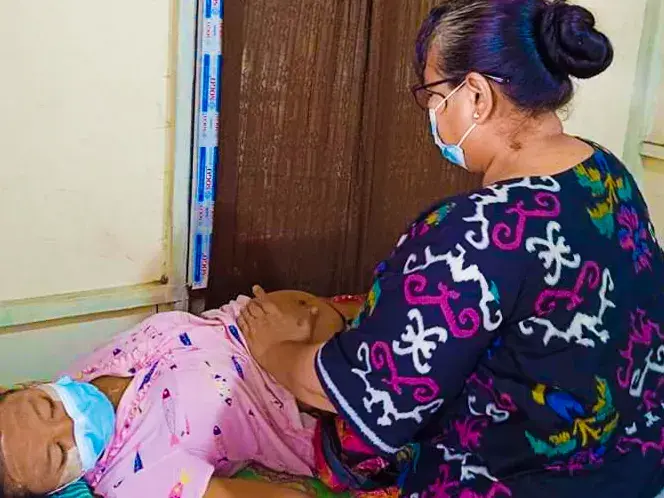 Midwife, a community guardian of sexual and reproductive health, saves the lives of women and girls in Myanmar.