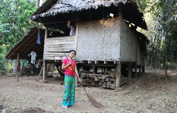 Young people who bear the scars of war build peace in Myanmar